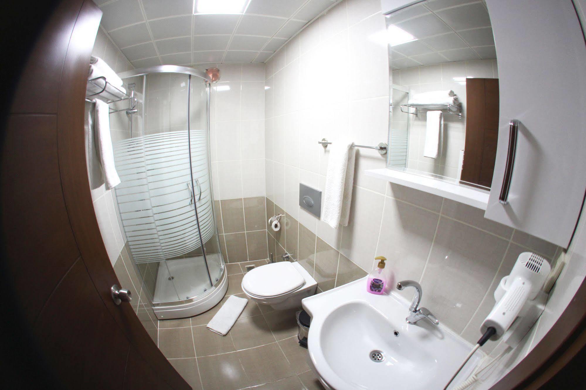 Hotel Duzce ภายนอก รูปภาพ