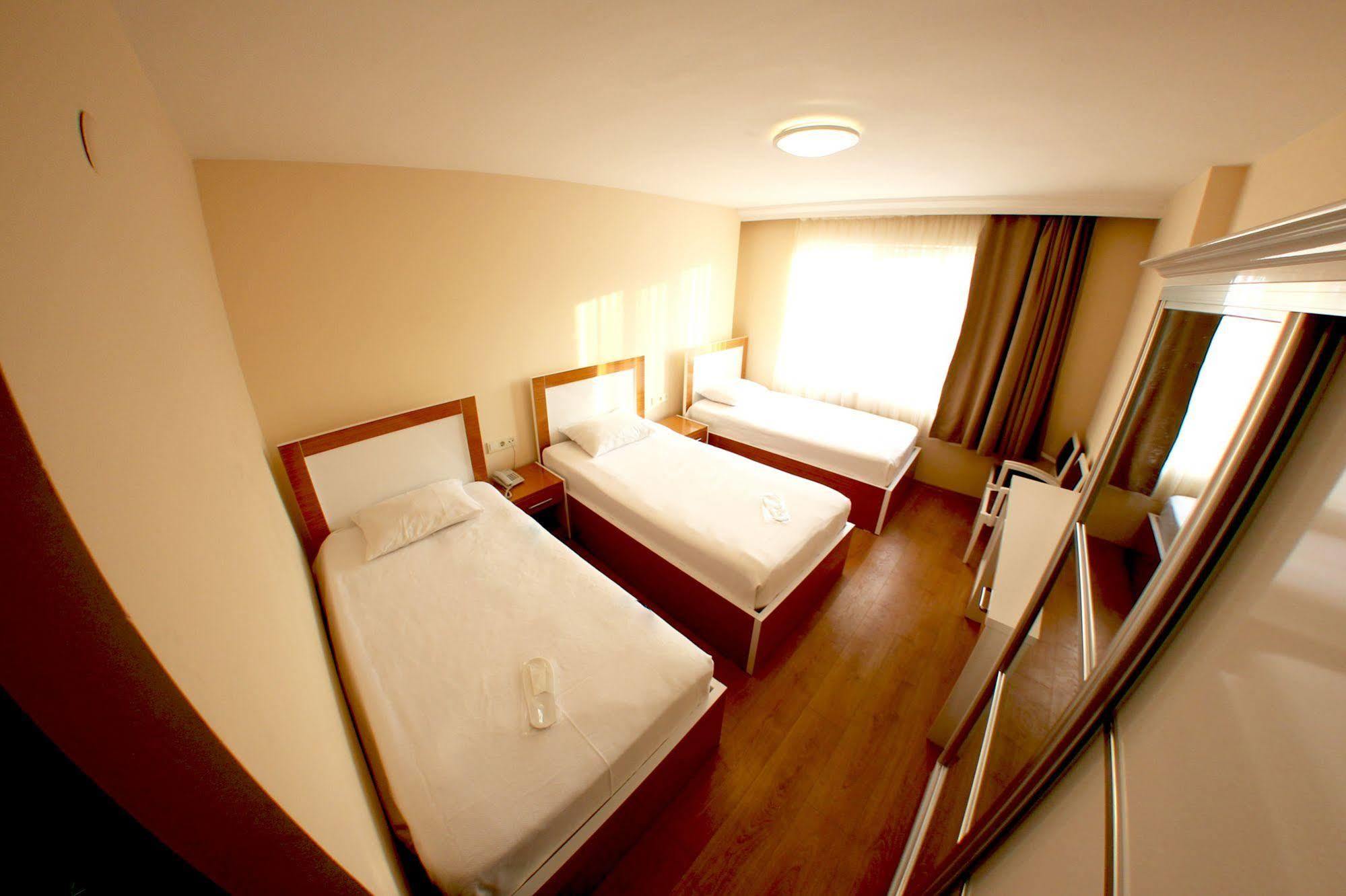 Hotel Duzce ภายนอก รูปภาพ